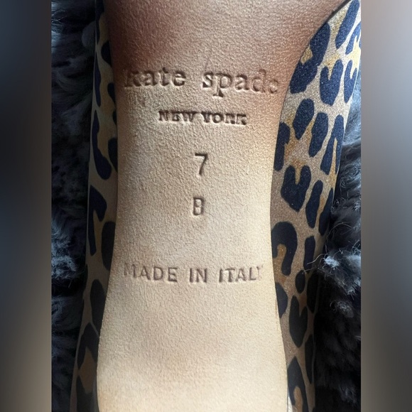 Kate spade satin cheetah leopard pointed toe pumps. Made in Italy. Size 7 - Picture 8 of 10